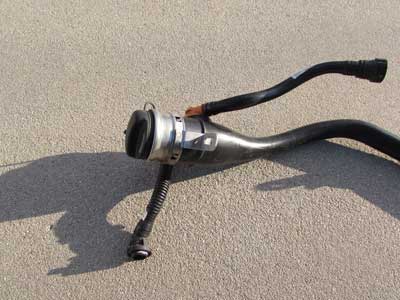 BMW Fuel Gas Filler Tube Pipe 16117205704 F10 528i 535i 550i2